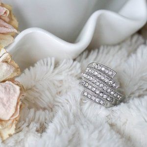 🎉 5 tier SILVER CRYSTAL wrapping ring